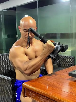掰手腕训练器能模拟掰手腕发力姿势练习专项力#健身 #居家锻炼 #掰手腕