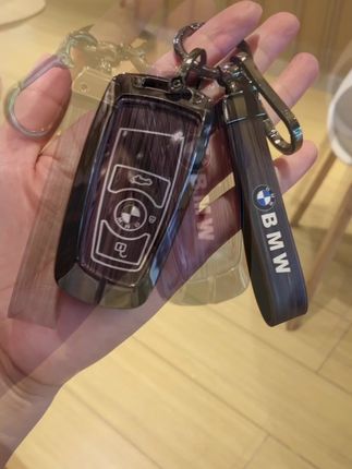 宝马车主,值得拥有的一款保护套 #汽车钥匙套 #汽车用品 #汽车钥匙扣 #汽车钥匙包