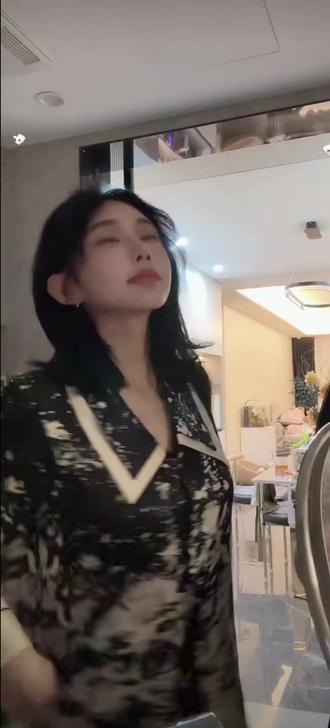 杭州“百灵鸟”之音波攻击之我的哑巴新娘
#小羊没烦恼 @小羊没烦恼_