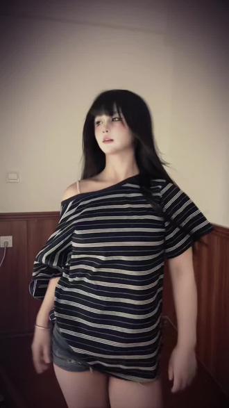 我跳的好看吗?快说啊!好看吗~#暖暖#鞠婧祎#株满摇