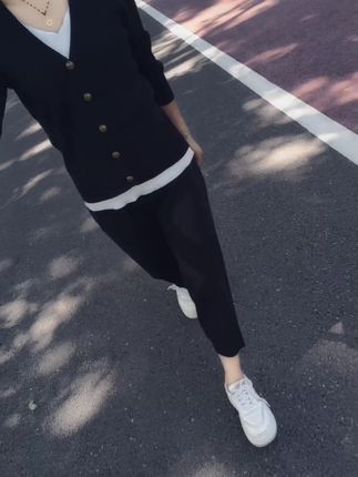 #穿搭 #秋季爆款 #百搭裙子 #显瘦显高显腿长 遮肉显瘦