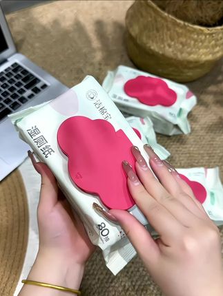 我的天呐!#洁棉宝湿厕纸 又做活动了,以前一包的价格现在到手两包~EDI纯水配方,纸张又大又厚实,爱拉屎的姐妹一定要囤这个湿厕纸!#洁棉宝湿厕纸 #湿厕纸 #好物推荐🔥#生活好物