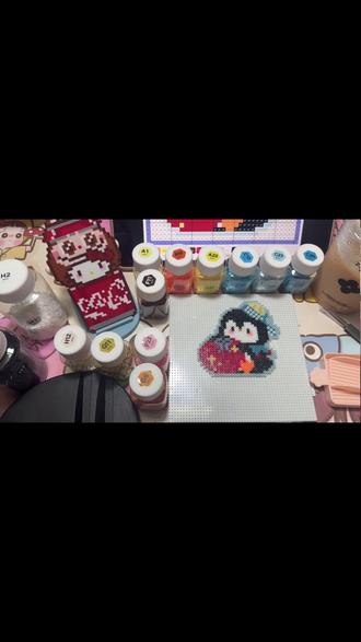 红苹果小企鹅🍎🐧制作过程^_^
图源:🍠@柚子奶冻🍮(画画版)
图纸:🍠@JIIIAaa
#拼豆 #小企鹅 #手工diy #我染上了拼豆