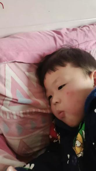 棉服是怎么样的 o8ABK5emlSDxPqe272iCqrBfAaHBB1TQtHBXIM~tplv-dy-resize-origshort-autoq-75:330.jpeg?x-expires=1988215200&x-signature=2POXn1w6eVr1BGC4FAJ7zDD%2BpG4%3D&from=3213915784&s=PackSourceEnum_AWEME_DETAIL&se=false&sc=cover&biz_tag=pcweb_cover&l=021672857007262fdbddc01000a03506b41b616600000c97c9c74