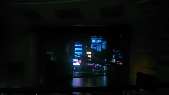 《嫌疑人X的献身》20260504返场 前年听到它的OST,惊为天人;去年想看现场却没做好规划,略微遗憾;今年终于到了现场,很投入很精彩🤟🤟🤟
我没看过原作,所以单纯从剧的角度出发,我觉得这个剧情特别棒💓💓💓
曲子依旧很美妙,蒋倩如的高音太感人了😭😭😭
连着两天都在看刑侦剧()看开头花岗动手之后,我还在心里吐槽,这个叫《Chicago》的那个律师来辩护一下就可以大圆满了hhhhhhhh😆😆😆he ran into her rope(☝🤓
然后就是这一年的这个剧也算是快结束了,然后这场也是蒋倩如(超级喜欢她的表演,特别投入,特别贴角色🌹🌹🌹)、陈恬等人的末场演出👏👏👏
#音乐剧嫌疑人X的献身 #蒋倩如 #陈恬 #马海生 #孤独的山巅
