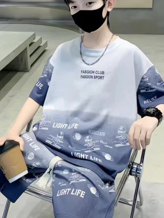 男童纯棉薄款套装 男童夏季纯棉短袖套装,新款儿童酷帅大童薄款,夏款炸街运动衣服#男童穿搭 #纯棉 #炸街 @巨量千川 @抖音小助手