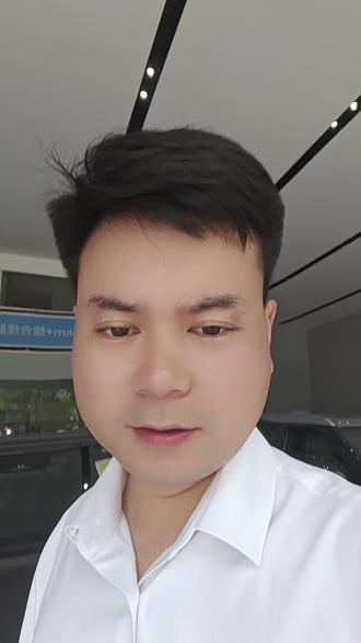 现在买车,教师,现役或者退伍军人,公检法司正式员工,消防等单位正式员工都可以享受2000元额外补贴,真的是太香啦,这波羊毛要薅#吉利汽车 #大客户#真实日常工作记录