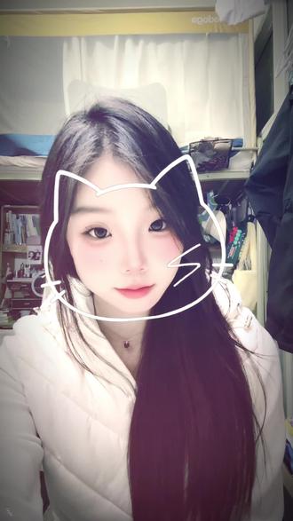 鬼压床的反义词是佛跳墙#手势舞 #甜妹