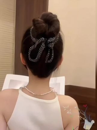 终于找到了手残姐妹的本命发夹了 #头饰发饰 #抓夹 #抓夹用法#美出高级感 #创作灵感