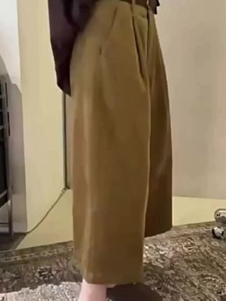 高级欧韩灯芯绒阔腿七分裤女秋冬新款时尚百搭高腰直筒休闲八分裤