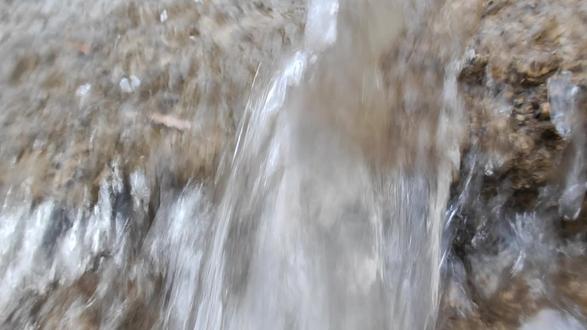 #小瀑布 #山间小溪 翼城山,翼城水!