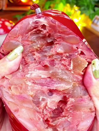 哈啼牛是真的牛!满嘴下去都是#牛筋 和#牛肉。晚上饿了,馋了来根。#实实在在 的料#qq弹弹 的口感真的巨好吃。#地方特色美食