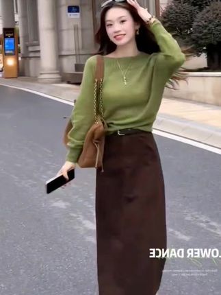 一整个氛围感直接拉满!#温柔风穿搭 #高级感穿搭 #慵懒风穿搭 #温柔穿搭 #气质穿搭