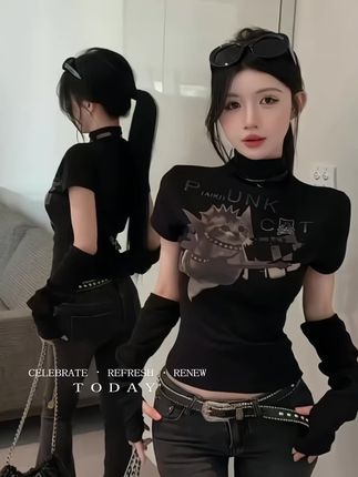 #拽姐穿搭 #辣妹出游穿搭大赏 #暗黑系穿搭 #酷女孩