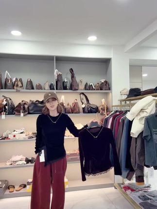 都在问这个衣服,给大家上个购物车,特价七九米