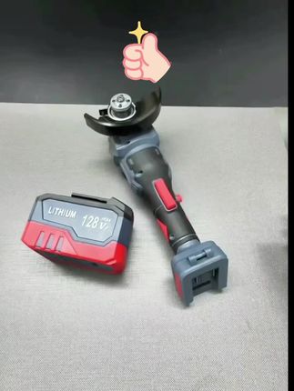 这款无刷角磨机真的好用,切割平稳快速,还不抖动,切割什么材质就装什么样的锯片,安装拆卸非常方便。而且它的手柄做了软胶包裹,握感非常舒适,家里备上一台这样的工具,真的很实用,赶紧点击下方链接把它带回家#角磨机#无刷锂电角磨机#好物分享#在抖音入手的好东西#无限回购的宝藏单品