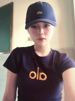 好久没跳了 #手势舞 #fyp #耍帅