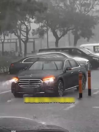 这个夏天没有一款有骨雨刮器怎么行,它刮的干净它还耐用#汽车雨刮器#有骨雨刷#汽车好物推荐