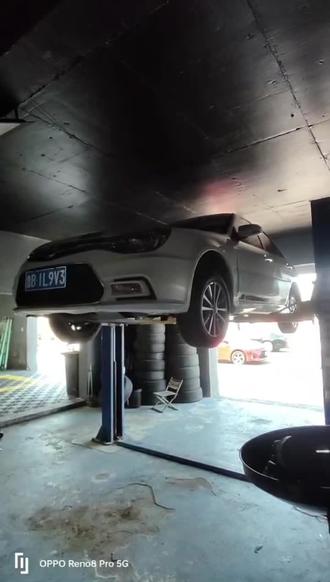 三流修理工别干了,害人不浅,赶紧辞职回家吧#汽车保养与维修 #老车翻新 #菱悦v3 #jdm #三菱evo