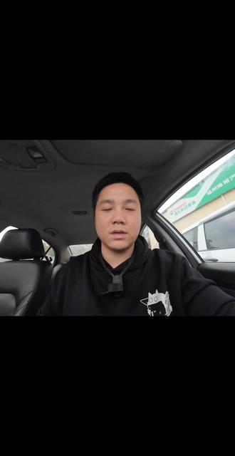 #汽车人共创计划 #新能源汽车 #新能源维修技术今天维修一台帝豪EV行驶中亮乌龟灯 🐢,限制车速不能超过30码,读取诊断电脑为DC-DC故障,分享拆解维修过程(视频较长专业人士耐心观看)