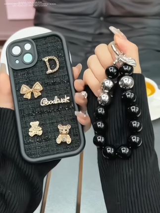 蝴蝶结小熊适用苹果vivo华为oppo小米iPhone16精孔相框针织手机壳#手机壳推荐 #是时候安排一下了 #这个手机壳真的长在我心巴上了 #3c好物推荐