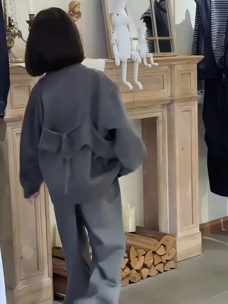 #我要上热门 女童慵懒风韩系叠穿毛衣三件套春秋季2025新款洋气针织上衣阔腿裤#女童穿搭#春秋穿搭#休闲舒适#谁穿谁好看