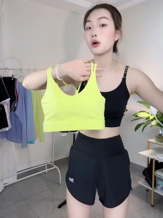 山茶花一体式运动内衣时尚美背瑜伽户外休闲紧身透气裸感运动服