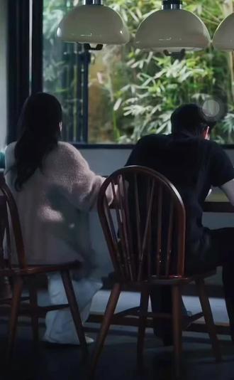 从最开始的“我们必须结婚”到“我不要名分,你可不可以不和别人结婚”再到那个没有发出去的“我可以做你的情人”#亲爱的维多利亚港 #破碎感演技 #be破碎感 #梁舒怀 #温景徽