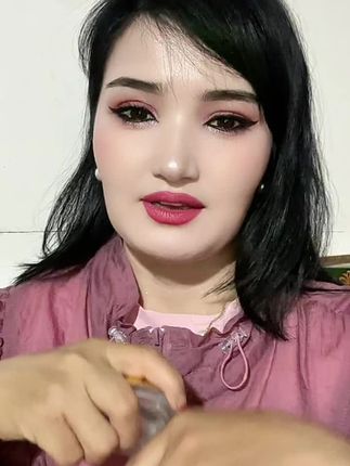 #烧脑闯关精品版入口 #美妆 #情绪价值是一种能力 #欧美裸色淡妆教程 @DOU+小助手 @海口龙华区布阿依夏木优品百货店