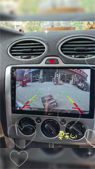 福特福克斯安装智能大屏导航上车