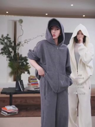 安利给姐妹们巨舒服的套装#强烈推荐 #时尚休闲穿搭 #韩系韩系 #这也太好看了 #秋冬穿搭