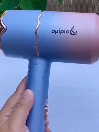 家用可折叠吹风机,大功率恒温,宿舍用超合适! #可折叠电吹风 #宿舍电吹风 #冷热风恒温 #大功率吹风 #家用吹风机