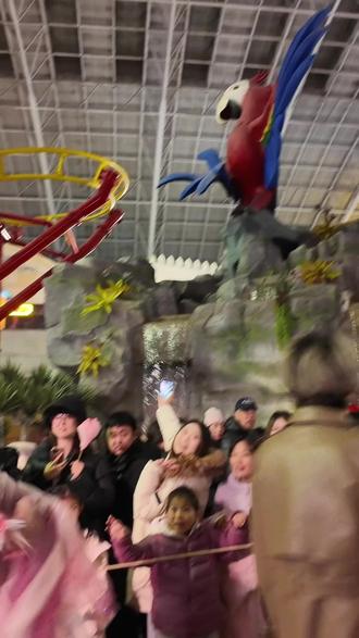 这大闺女长得是真zun呐 只要不张嘴是真的绝美!爱你嗷 丫蛋♥️♥️♥️@邰老板! #天津欢乐谷 #天津欢乐谷最帅npc #汉服小哥哥