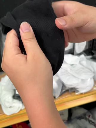 秋天穿它不臭脚,秋天吸汗更透气,白袜包邮来啦! 秋冬必备!这款高品质短袜现在下单还送运费险哦~#袜子#透气舒适#面料舒适透气#防臭袜#早秋穿搭三分钟出门不是梦