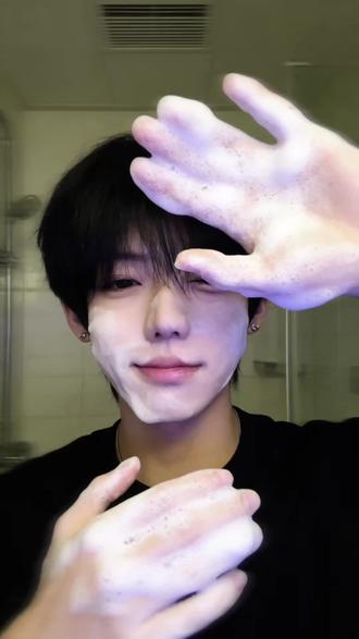 情若择错覆水难收 我愿与你共济同舟、