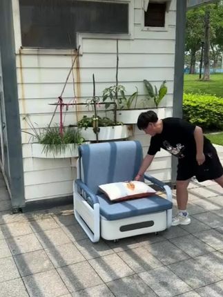 办公店面临休出租房居家就用这款多功能沙发床白天沙发晚上床节省 空间家里临时有客人都可以#折叠沙发床#沙发床#家居#节省空间#实用好物@DOU+小助手 @巨量千川