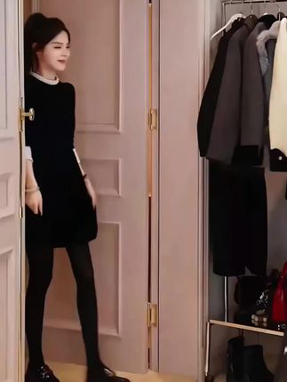 #早秋不费力显贵穿搭 #学会穿搭技巧真的很重要 #穿出自己的风格 #微胖女生怎么穿出早秋氛围感 #通勤穿搭如何摆脱土气感@DOU+小助手