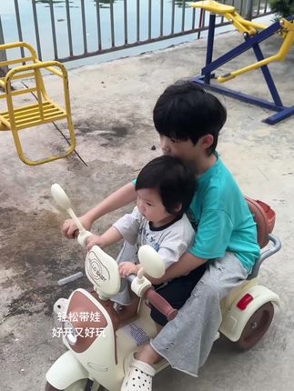 #日常遛娃系列 #霸气坐骑 孩子他爸真会买,这个价格太香了吧