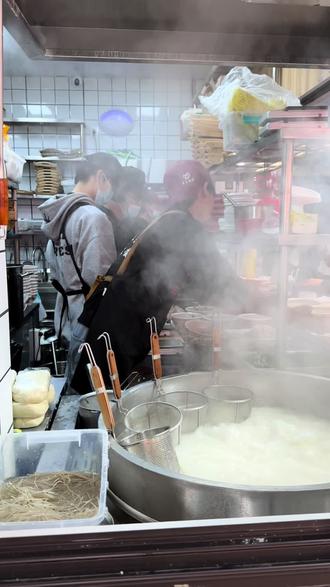 天呐‼️单县羊肉汤在宁波也能喝到了!!#单羊世家羊肉汤 #单县羊肉汤 #比会吃更惠吃 #北上超惠吃 #寻味烟火气