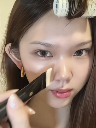 谁还没用过这个弧形粉刷!#底妆 #化妆刷#美妆好物 #外星人海边运动会 #无暇底妆