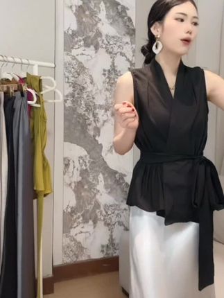 #好物推荐🔥 #爆款热卖中 (四季可穿)百搭醋酸缎面裙2025新款高级气质修身显瘦包臀裙子#爆款推荐