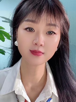 #歌曲孤单的秋孤单的人