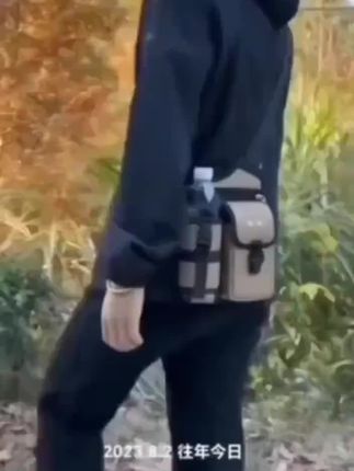 男士斜挎单肩包