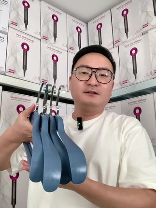 无痕防滑晾衣架#无痕防滑晾衣架 #衣架
