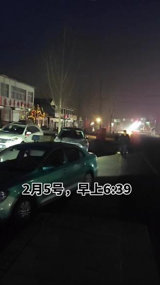 #上热门 黑天是越来越晚了,天亮没有提前,很奇怪的现象