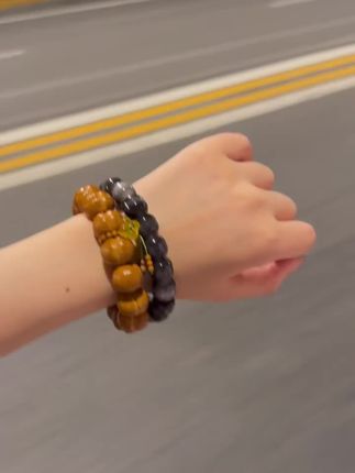 #猴头屁桃 #屁桃手串 #女生文玩