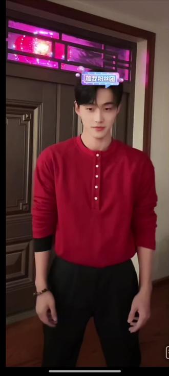 #李卓扬 依旧如此权威@我真不熬夜