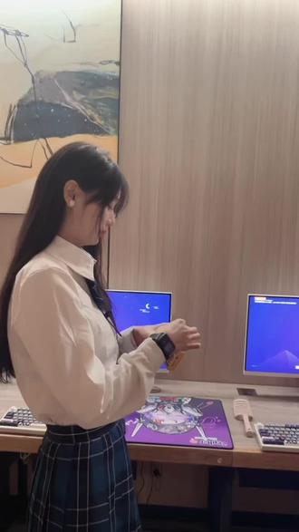 妈妈,我要抽爆珠#快来围观 #抽烟有害健康 @飞秒网咖