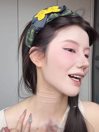 一笔搞定妈生粉蚕卧蚕!!这下再也不会找不准位置了~#卧蚕#平价彩妆#双头卧蚕笔#美妆好物#季节会变爱意永恒