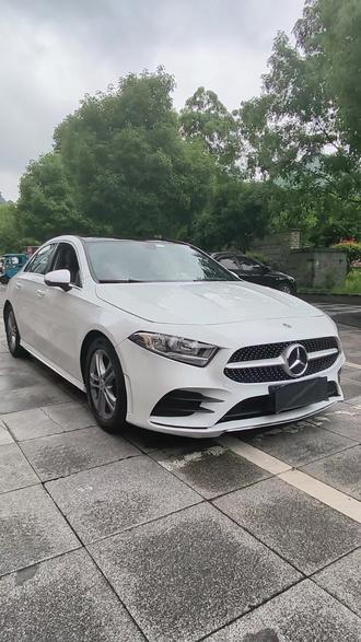 #奔驰A180L #白色奔驰 #梅赛德斯奔驰轿车 #德系BBA #遵义市叭湿二手车